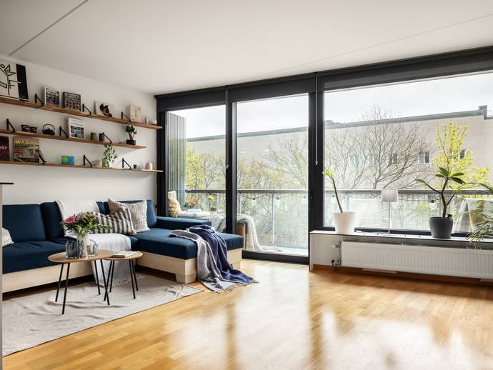 3 rok · 77 m² · Liljeholmsvägen 12