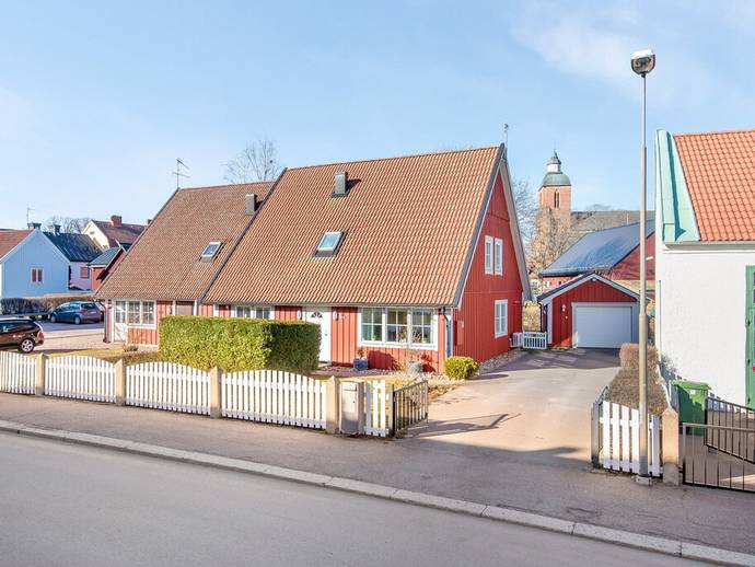 6 rok · 163 m² · Borggatan 4A