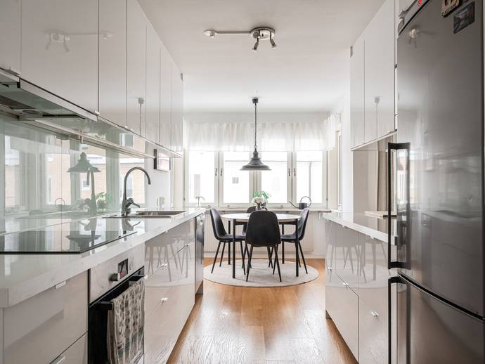 2 rok · 63,5 m² · Östra långgatan 4