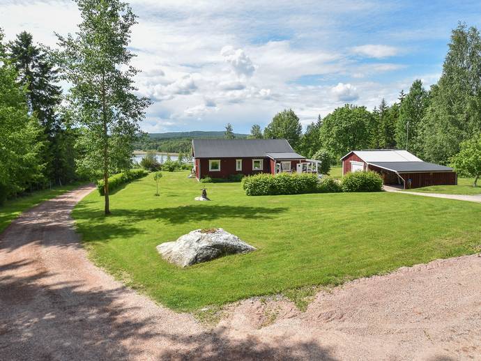 3 rok · 95 m² · Prästhyttan 164 och 162
