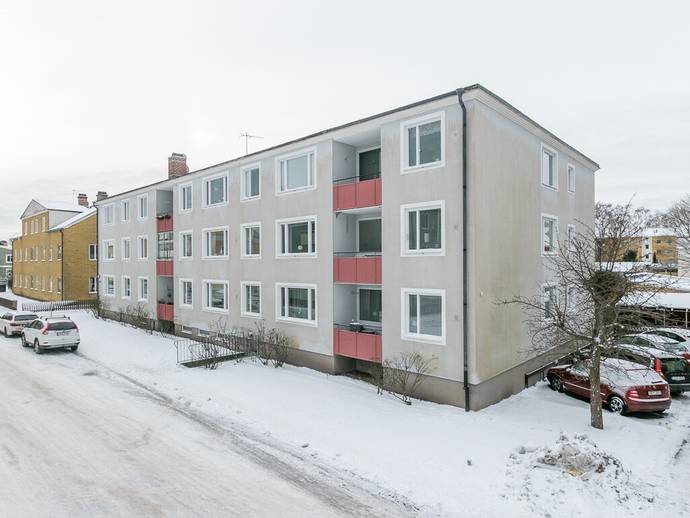 1 rok · 34,7 m² · Södermalmsgatan 4