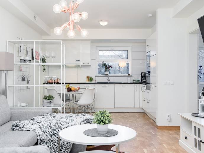 2 rok · 54 m² · Hagagatan 9