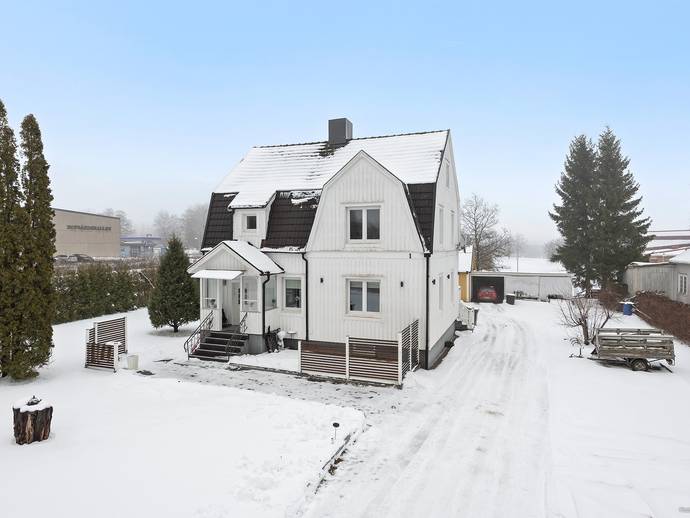5 rok · 154 m² · Hägnevägen 1