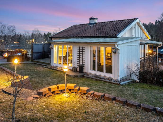 5 rok · 93 m² · Örtagårdsvägen 3