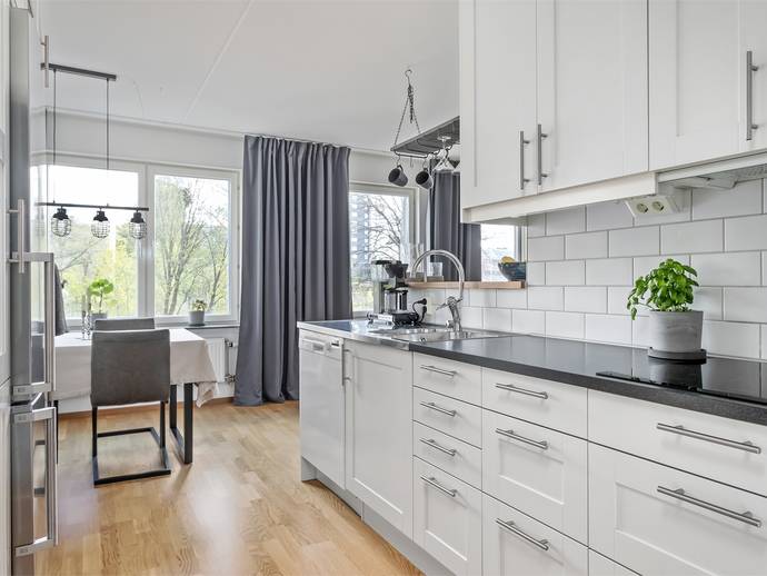 2 rok · 54 m² · MASKINISTVÄGEN 16