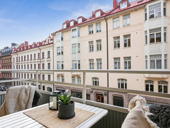 2 rok · 37 m² · Skeppargatan 28, 2 tr