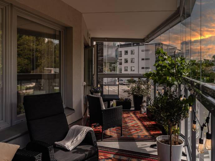 3 rok · 99 m² · KANALVÄGEN 14