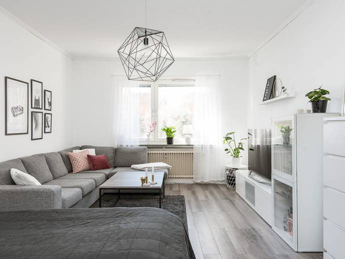 1 rok · 46,5 m² · Gullregnsgatan 7 C