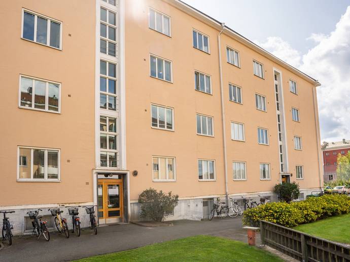 1 rok · 41,3 m² · Österlånggatan 3B