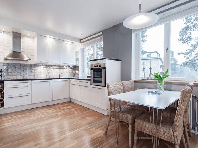 2 rok · 62 m² · Grimvägen 8, 1 tr