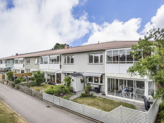 3 rok · 75 m² · Sutarängsvägen 16B