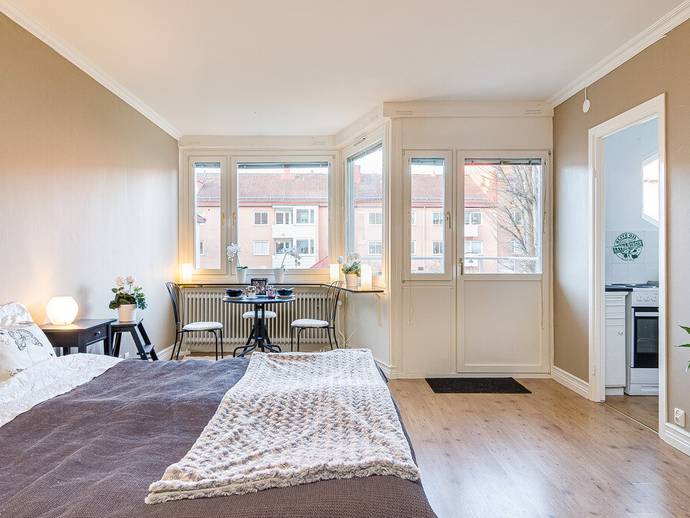 1 rok · 33 m² · Solbergsvägen 1E