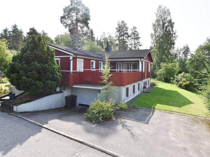 5 rok · 124 m² · Trädstigen 24