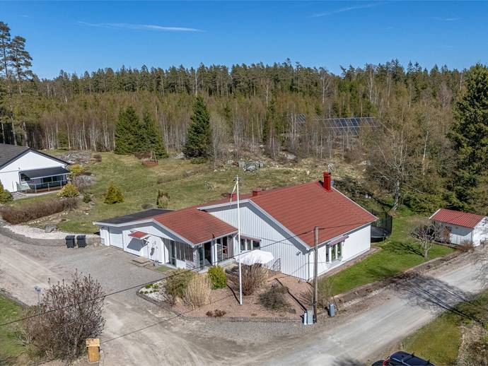 5 rok · 185 m² · Kållebråten 126