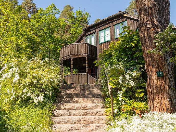 6 rok · 157 m² · Garpedansvägen 15