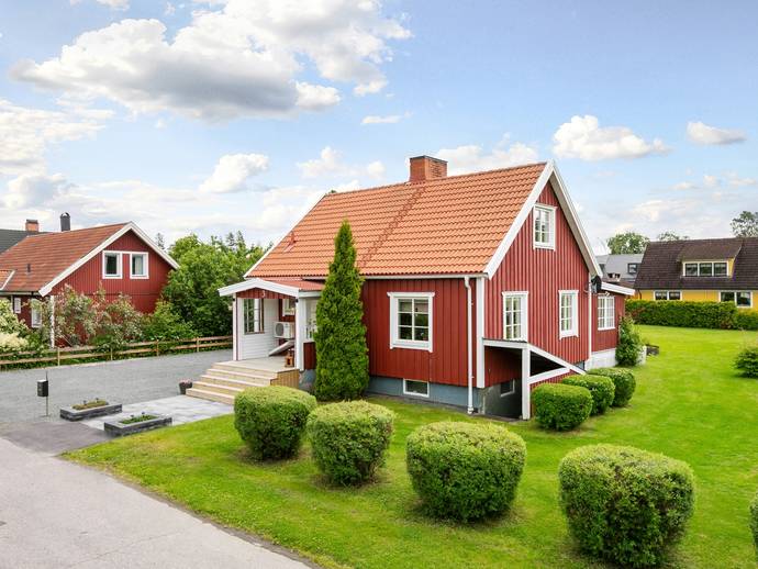 3 rok · 85 m² · Åsängevägen 3