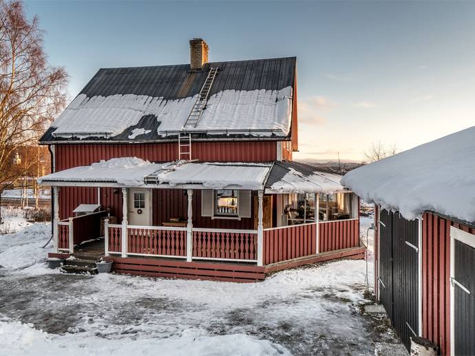 4 rok · 110 m² · Håkarsvägen 1