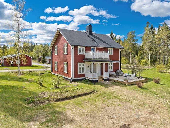 6 rok · 175 m² · Renholmen 68