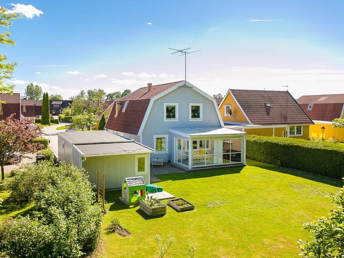 5 rok · 129 m² · Näckrosstigen 13