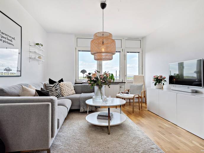 1 rok · 40 m² · Arkitektgatan 8