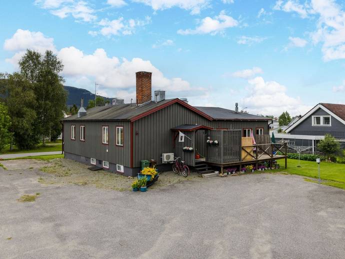 12 rok · 200 m² · Bastugatan 6