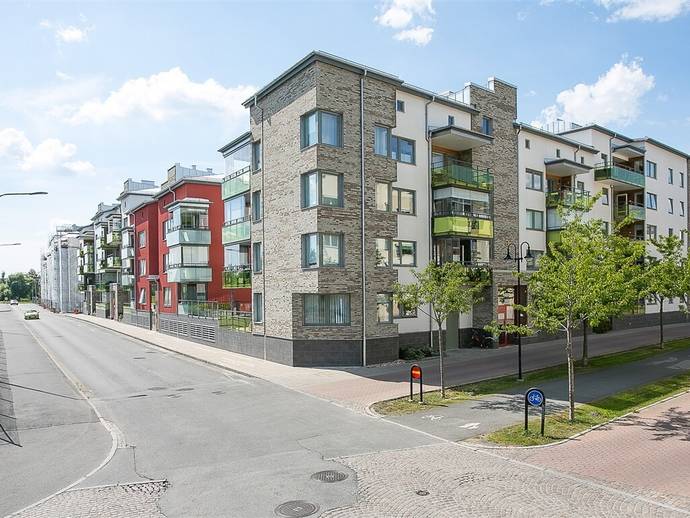 3 rok · 93 m² · Stenhuggargatan 42