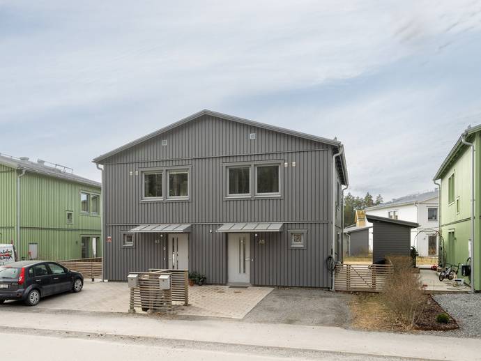 5 rok · 101 m² · Djupdalsvägen 45