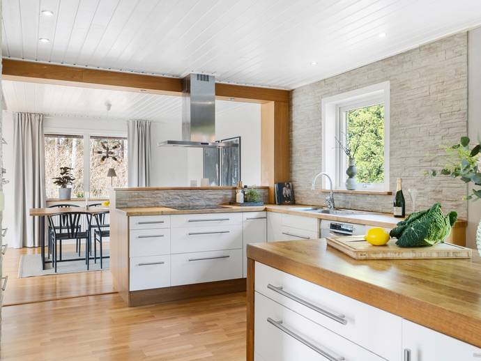 7 rok · 172 m² · Sörviksvägen 3