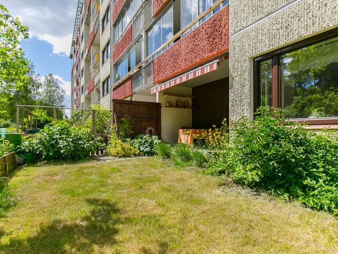 2 rok · 76 m² · Kvällsvägen 12