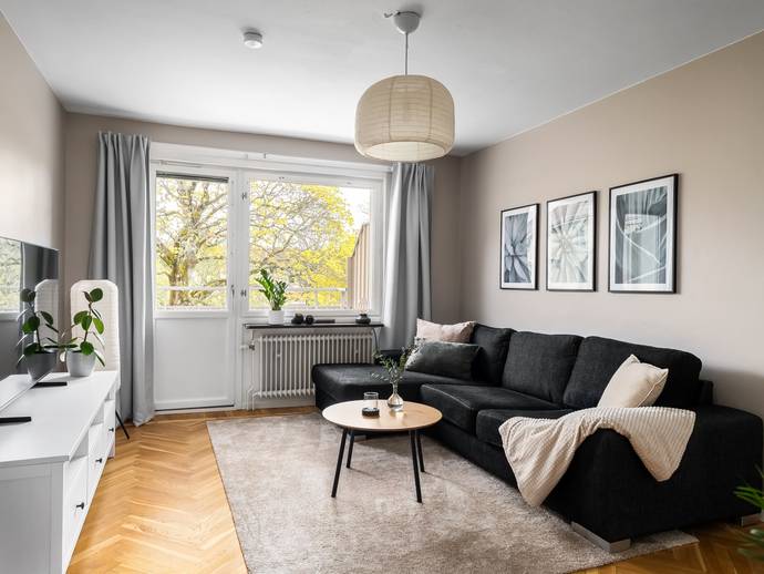 2 rok · 55 m² · Ribbyvägen 8