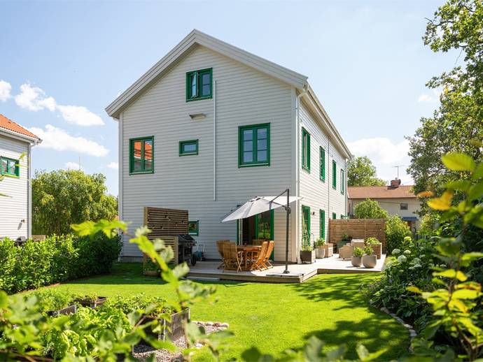 6 rok · 125 m² · Isbergavägen 18C