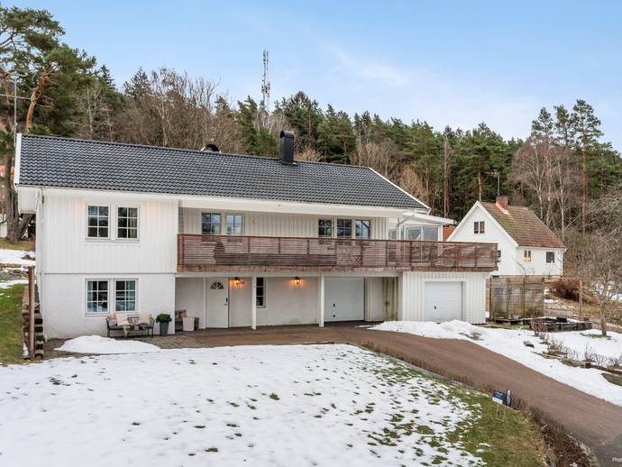 6 rok · 130 m² · Hästhovsvägen 3A