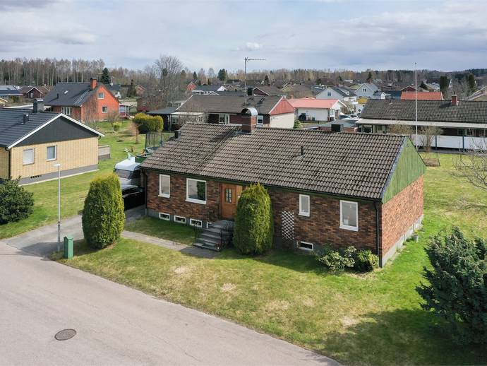 4 rok · 106 m² · Brunnstigen 6