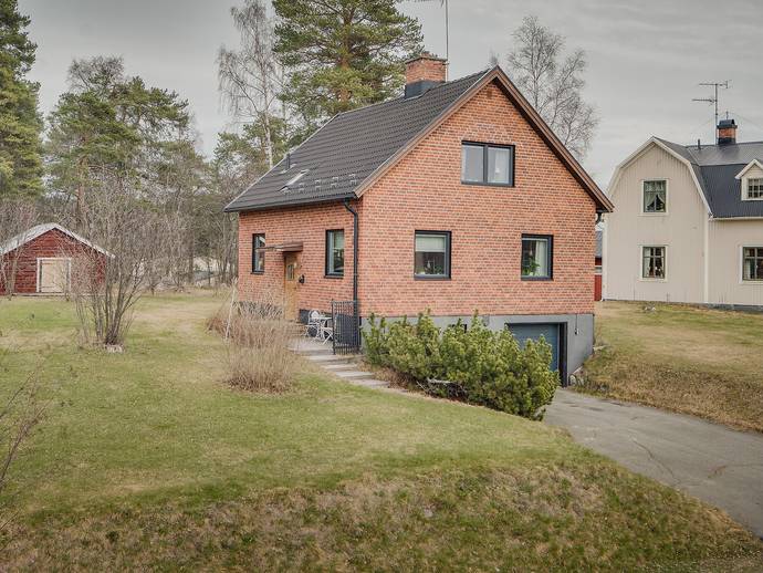 4 rok · 120 m² · Munkvägen 13