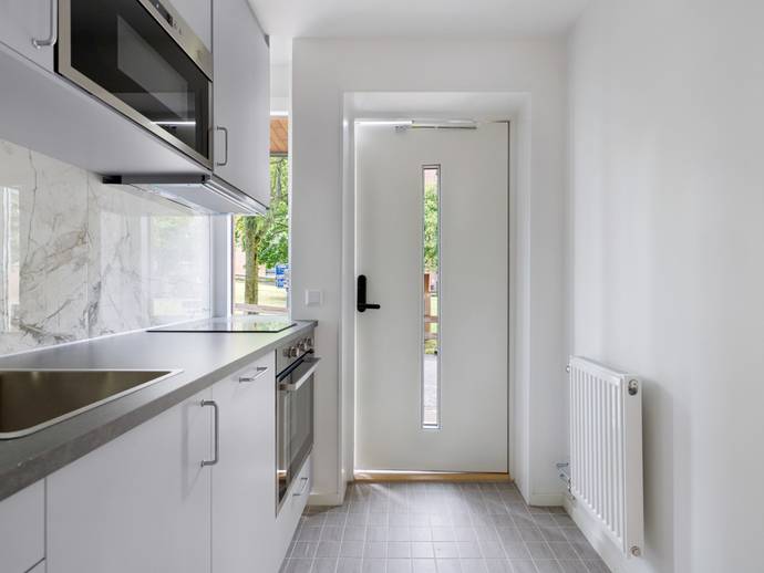 1 rok · 28 m² · Vårbergsvägen 195A