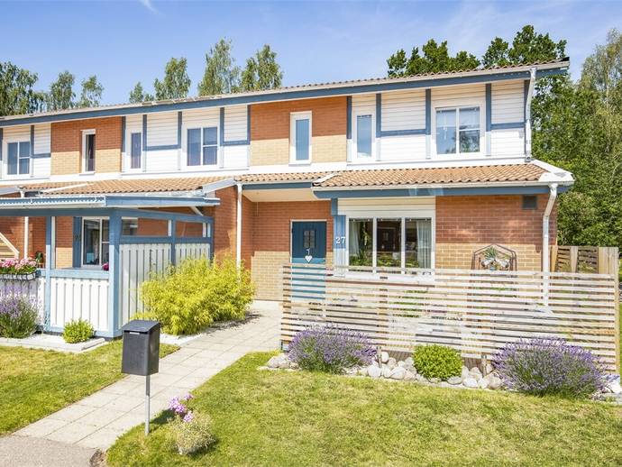 4 rok · 106,5 m² · Gnejsvägen 27
