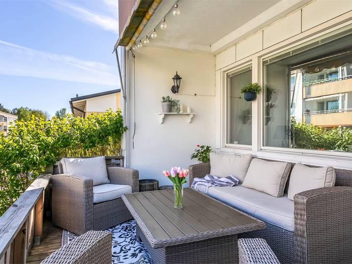 3 rok · 84 m² · Hallonvägen 82, bv