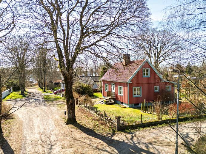 4 rok · 103 m² · Styrmansvägen 6