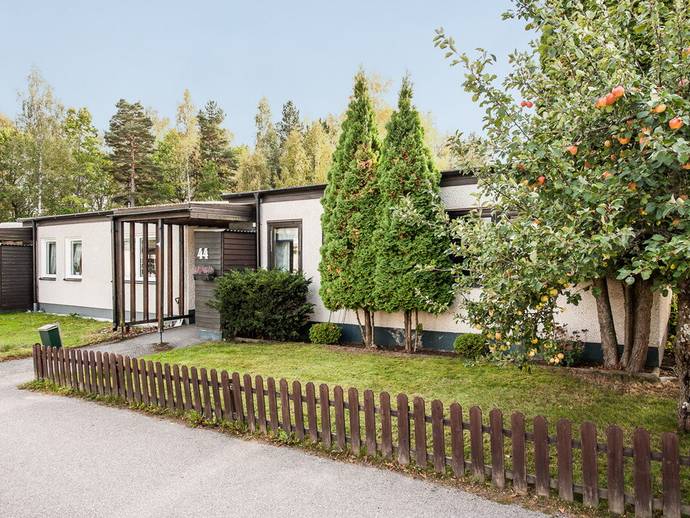4 rok · 94 m² · Sätra gränd 44