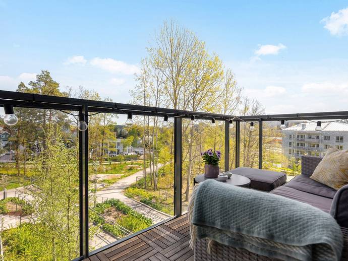 2 rok · 37,5 m² · Forskningsringen 90B