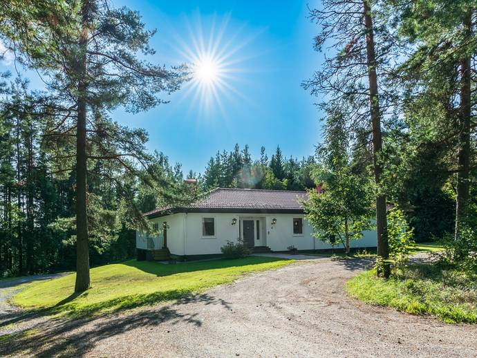 7 rok · 198 m² · Rönnstigen 4