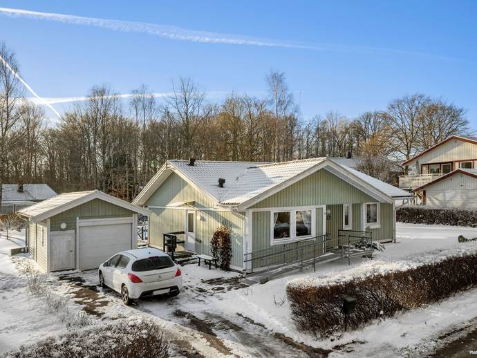 3 rok · 104 m² · Skogsvägen 13