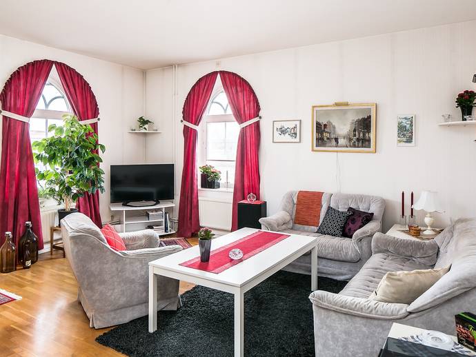 2 rok · 66 m² · Mörkegatan 3 d