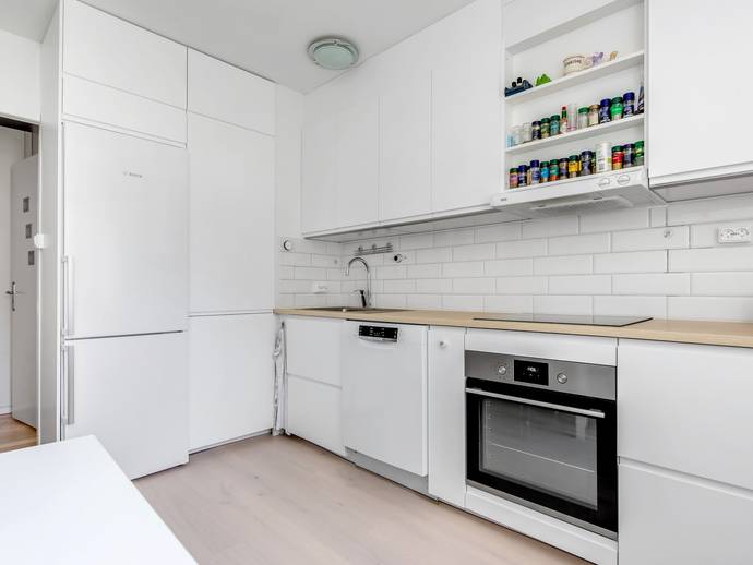 1 rok · 42 m² · Västra Skolgatan 11A
