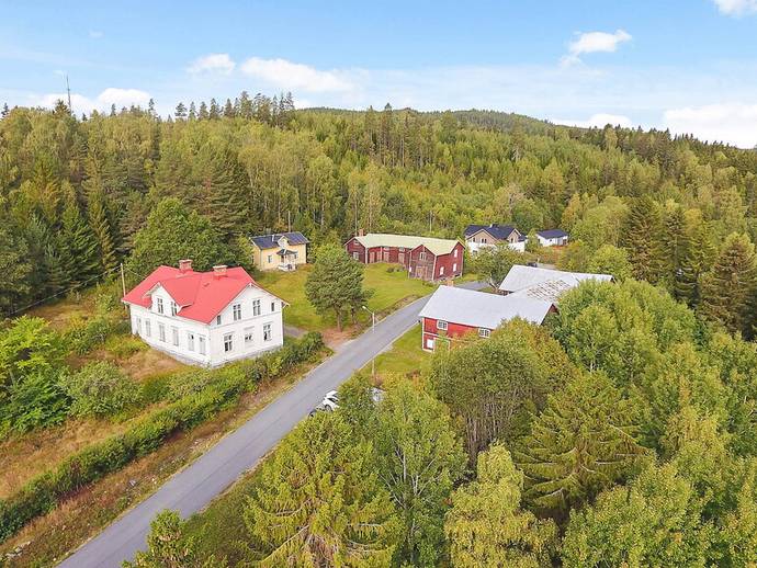 8 rok · 215 m² · Byvägen 39