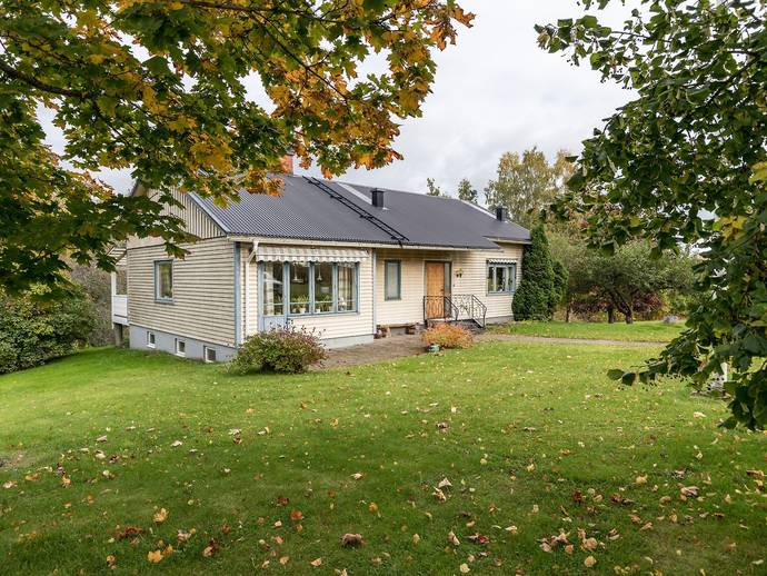 4 rok · 106 m² · Räxed Mellangården 1