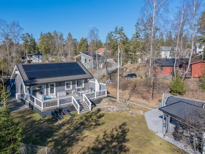 3 rok · 69 m² · Abrahamsbergsvägen 26
