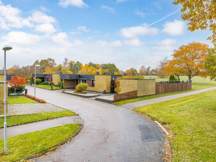 4 rok · 112 m² · Bautastensvägen 2