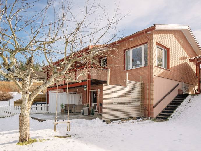 4 rok · 110 m² · Spolvägen 25