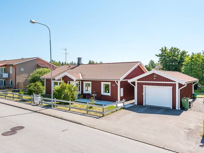 4 rok · 120 m² · Gnejsvägen 16